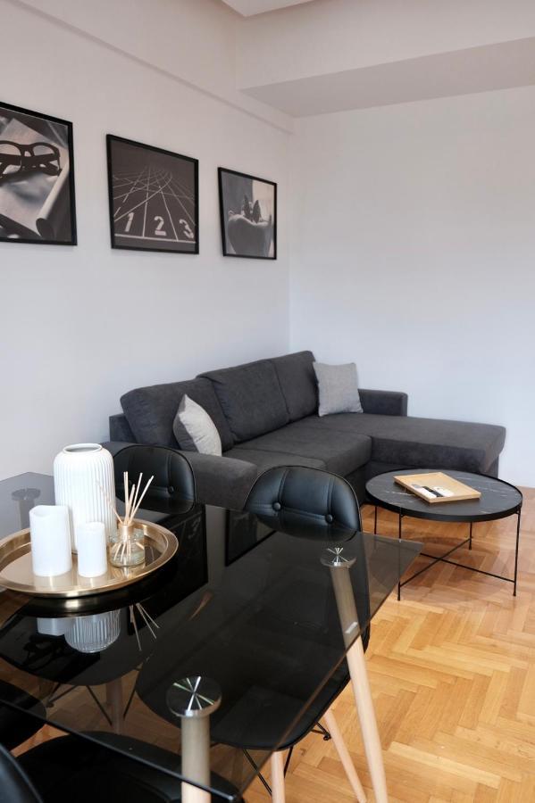 Synpiraeus Apartments & Studios エクステリア 写真